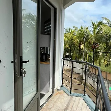 Cosy T3 Avec Salle De Fitness Et Piscine Grand Baie Exterior photo